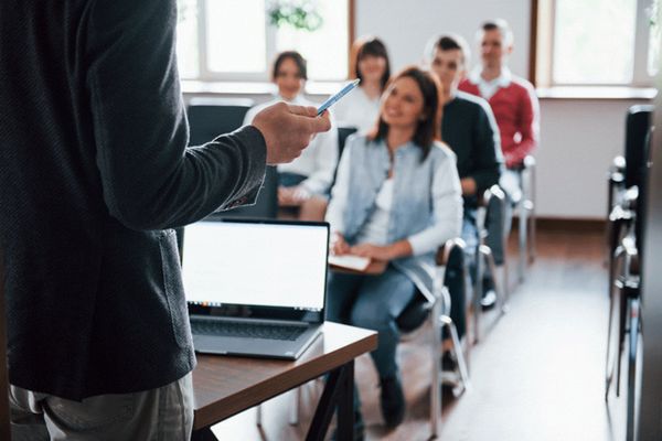 Capacitaciones y cursos Schneider Electric Argentina - PowerPlus