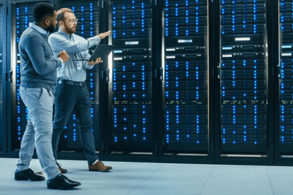 Soluciones Data Centers sostenibles y resilientes en Argentina - PowerPlus